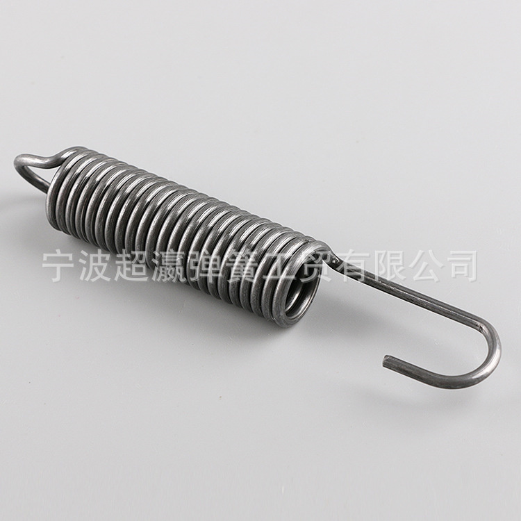 Muelle de extensión helicoidal con anilla y gancho.